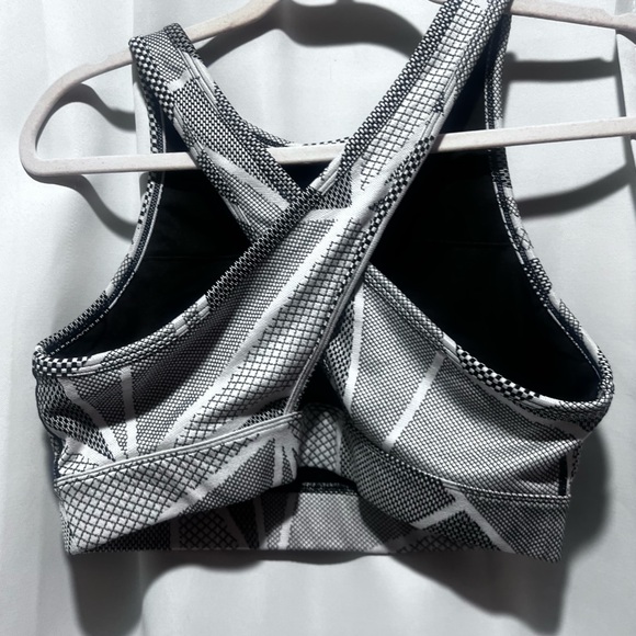 Rachel Roy NWT Active Set Sports Bra & Leggings Xl Black White Geometric Set - Picture 3 of 8